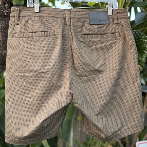 Mavi Men’s Olive Noah Stretch Flat Front 9” Shorts Size 34 - Picture 3 of 10
